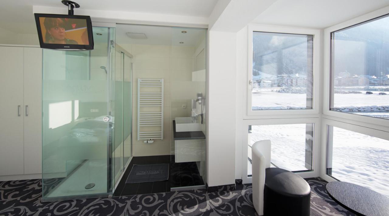 Ischglliving Family Appartements Phòng bức ảnh
