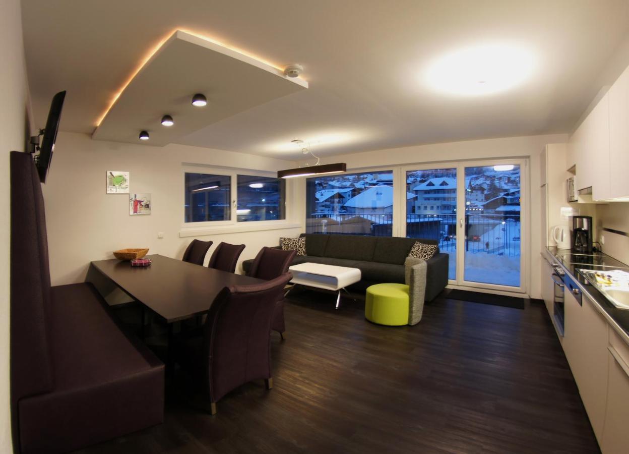 Ischglliving Family Appartements Phòng bức ảnh